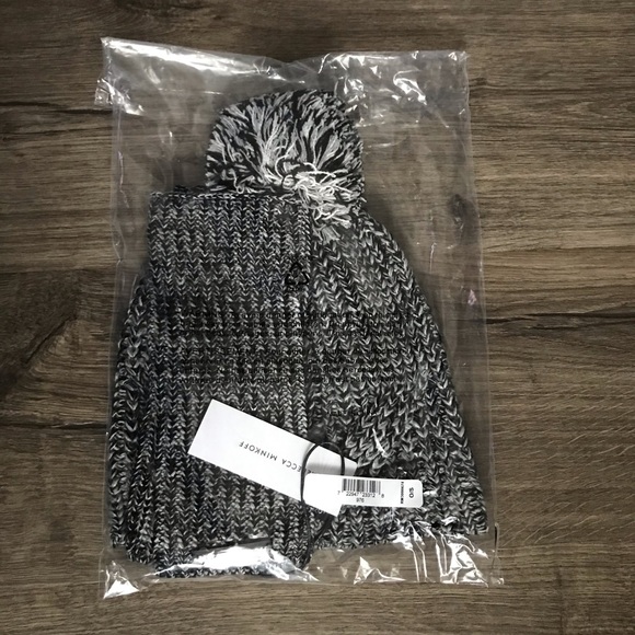 🟢mix and match 2 for $20🟢 Rebecca Minkoff Marled Beanie & Armwarmer Set - Picture 2 of 6